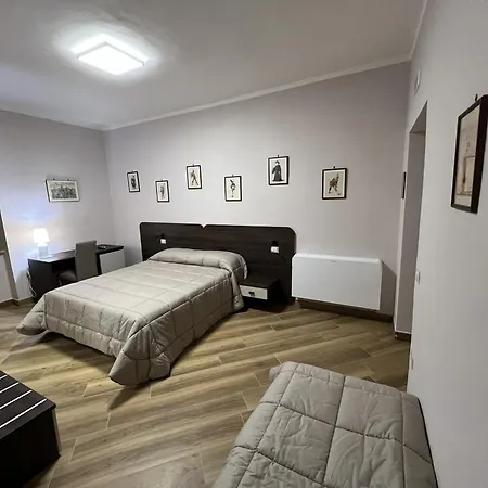Hotell L'ape Regina *